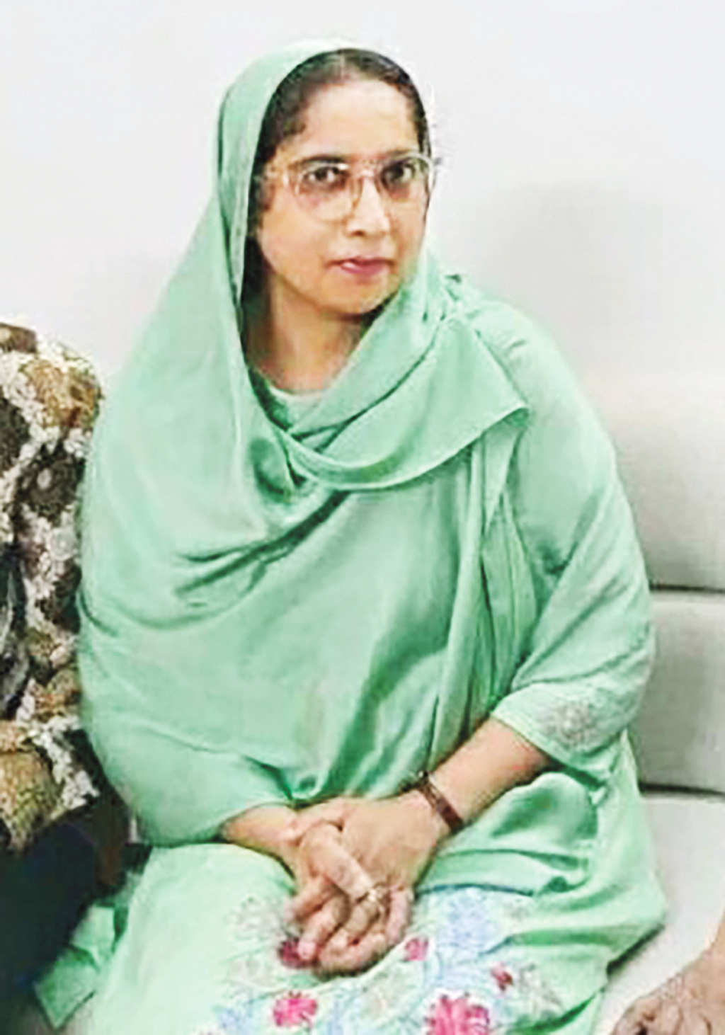 মাহরীন চৌধুরী
