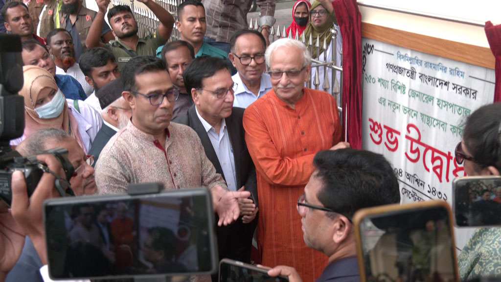 চিকিৎসকেরা কমিশন-বাণিজ্যে ব্যস্ত, এটি রোধ করতে হবে: বদিউল আলম