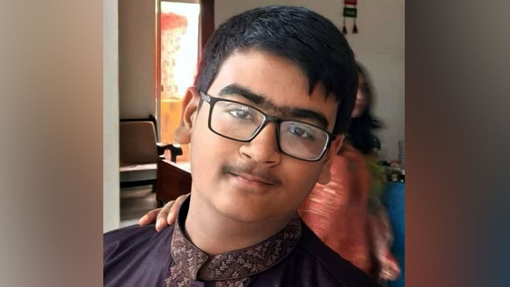 আইসিইউতে অচেতন মাহতাব, কান্না থামছে না বাবার