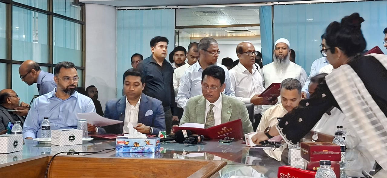 আবহাওয়া দেখে এইচএসসি পরীক্ষা নিয়ে সিদ্ধান্ত: শিক্ষামন্ত্রী