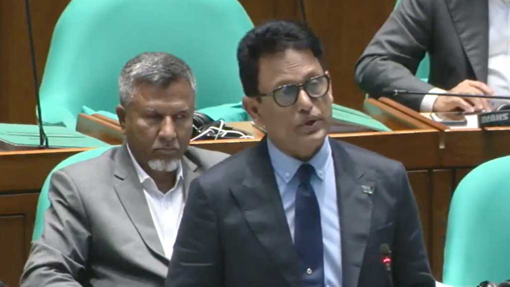 শিক্ষার্থীদের পড়ার টেবিলে ফিরে যাওয়ার অনুরোধ শিক্ষামন্ত্রীর