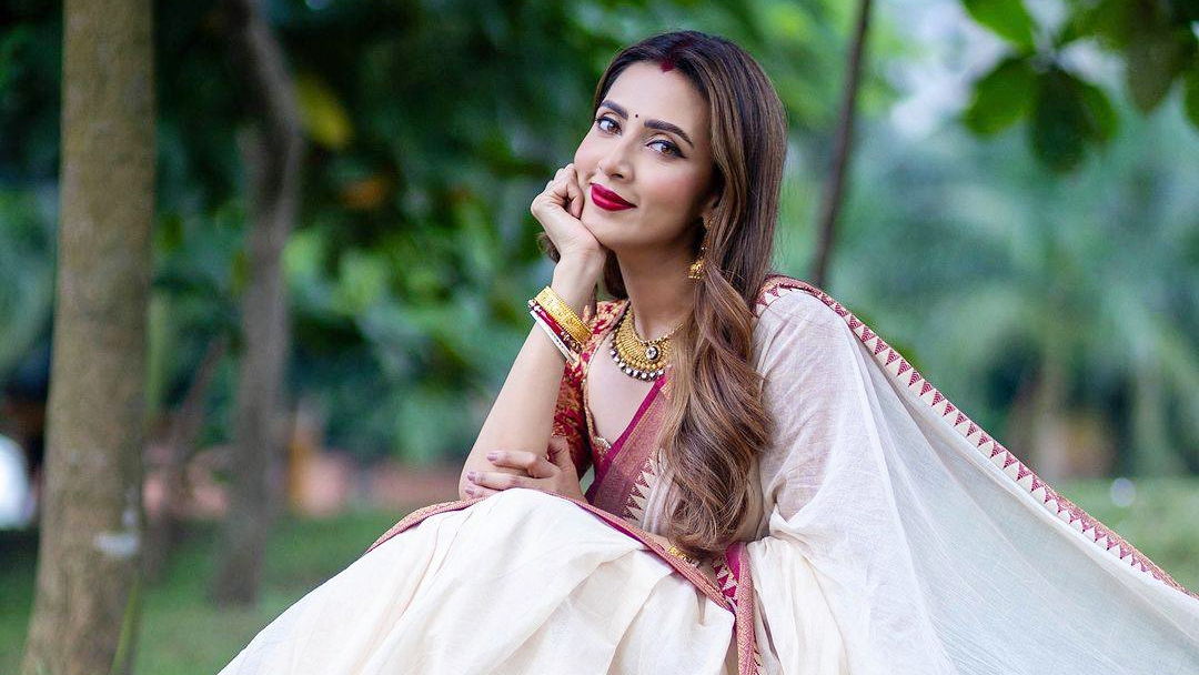 বাংলাদেশের ‘টাঙ্গাইল শাড়ি বুনন শিল্প’ অপরিমেয় সাংস্কৃতিক ঐতিহ্য, ইউনেসকোর স্বীকৃতি