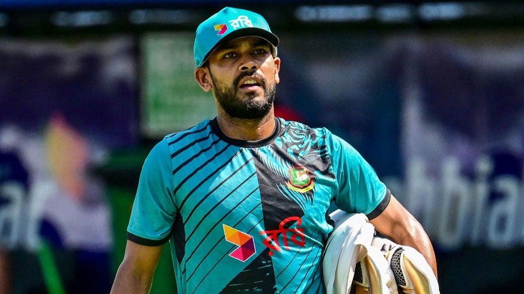 কোচ সালাহ উদ্দিনের একার নয়, দল চলে সবার সিদ্ধান্তে—দাবি মিরাজের
