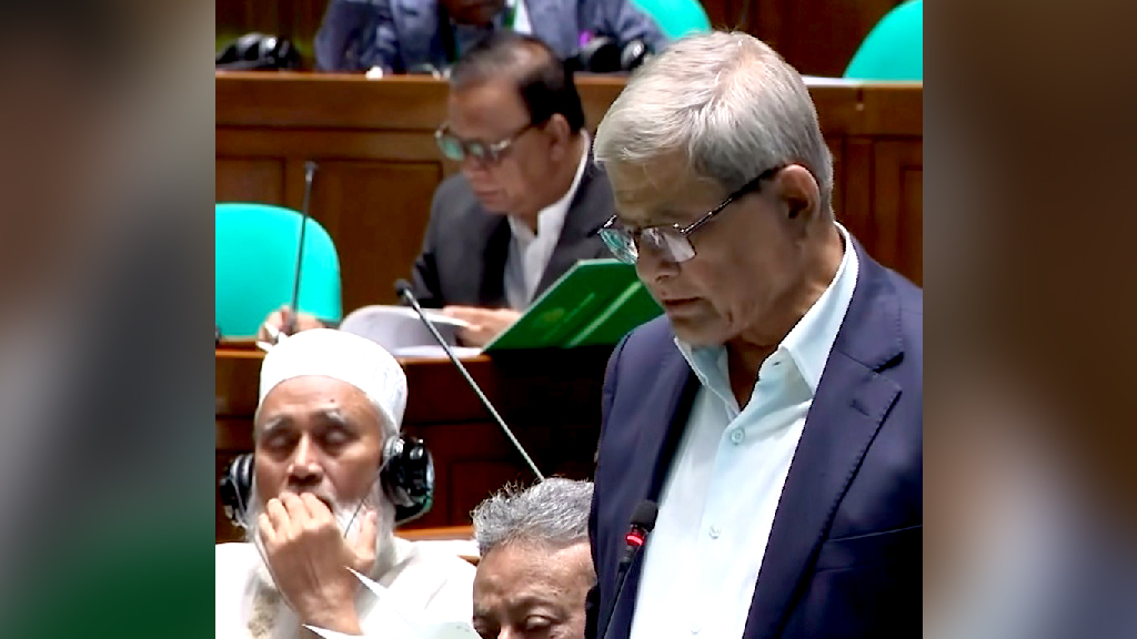ফ্যাসিস্ট ঠিকাদার ঠেকাতে আইন পর্যালোচনা করবে সরকার: সংসদে মির্জা ফখরুল