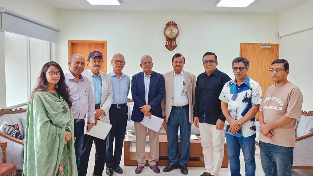 সব ধর্ম ও সম্প্রদায়ের সম-অধিকার নিশ্চিত করবে সরকার: মির্জা ফখরুল