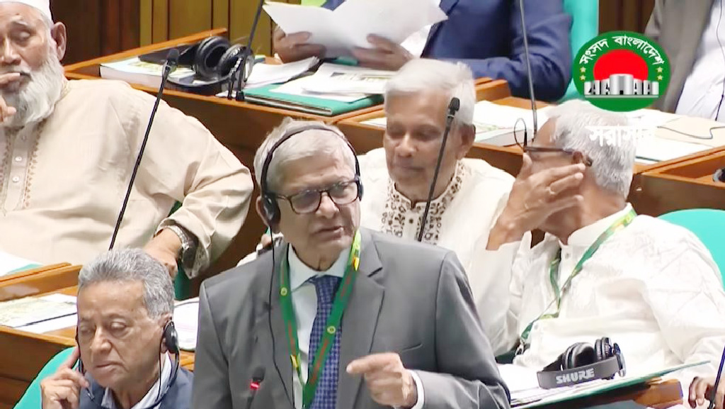 ফ্যাসিস্ট আমলে উন্নয়নের নামে চরম দুর্নীতি হয়েছে: স্থানীয় সরকারমন্ত্রী মির্জা ফখরুল