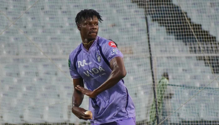 পাকিস্তান নিষিদ্ধ করার পর মুখ খুললেন জিম্বাবুয়ের ক্রিকেটার