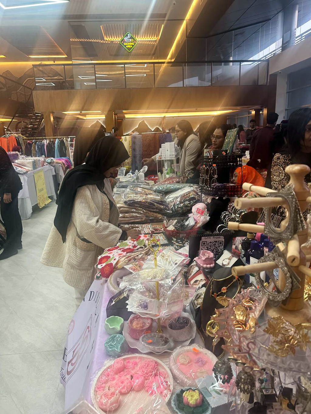 বসুন্ধরায় নারী উদ্যোক্তাদের মেলা শুরু