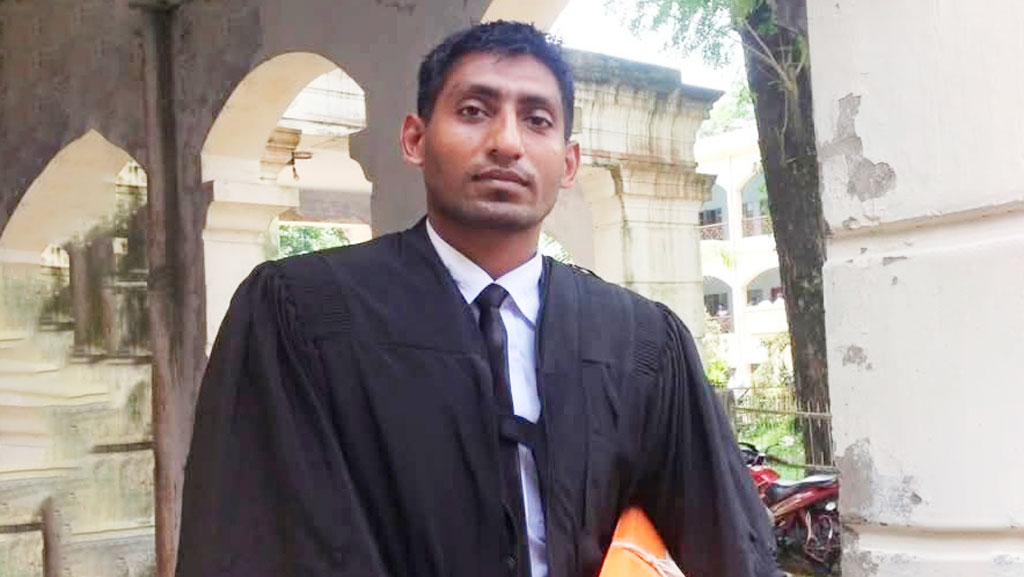 মৌলভীবাজারে ছুরিকাঘাতে নিহত আইনজীবী সুজন মিয়া। ছবি: সংগৃহীত