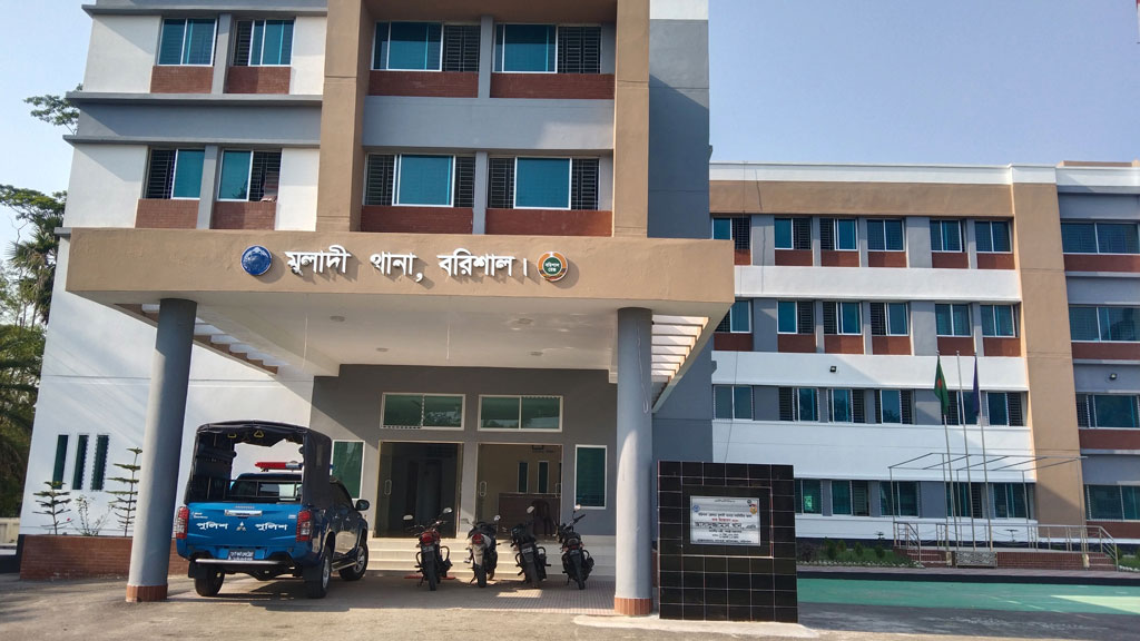 প্রবাসী স্বামীকে ভিডিও কলে রেখে স্ত্রীর ‘আত্মহত্যা’