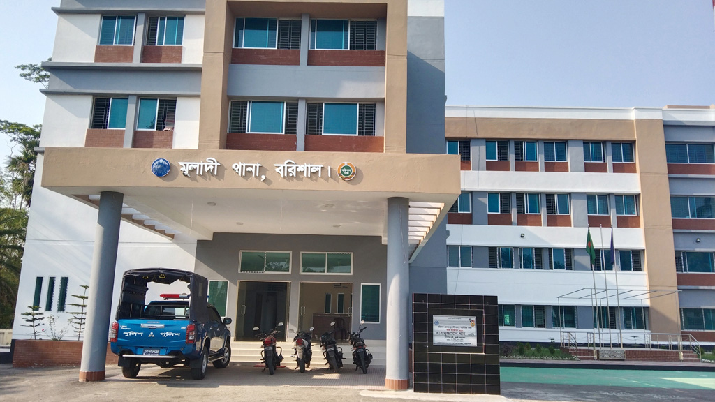 চাচাতো ভাইয়ের মোটরসাইকেল চুরির অভিযোগে যুবক গ্রেপ্তার