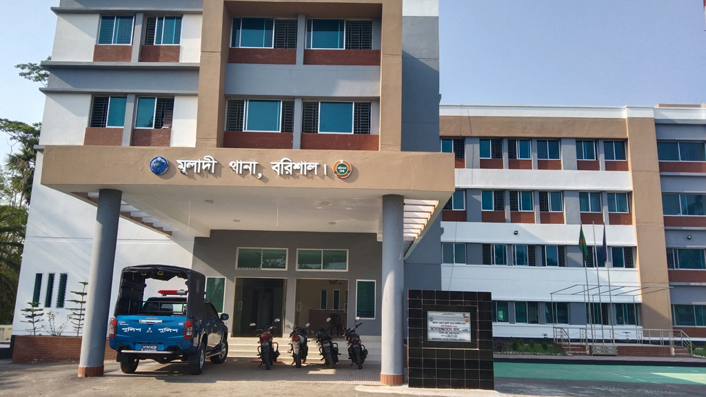 সেতু উদ্বোধন অনুষ্ঠানে হামলার ঘটনায় অজ্ঞাতনামা ৩০০ গ্রামবাসীর বিরুদ্ধে মামলা