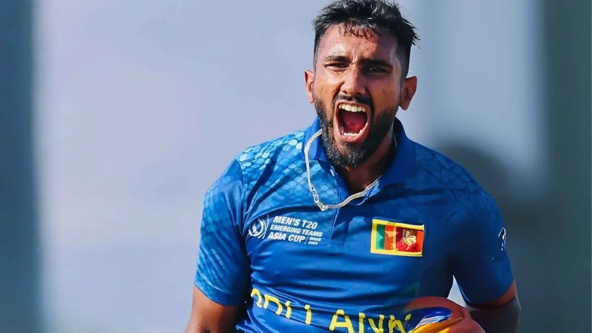 চোটে পড়া ক্রিকেটারকে নিয়েই শ্রীলঙ্কার বিশ্বকাপের চূড়ান্ত দল