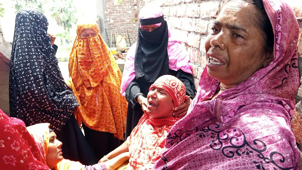 টাঙ্গাইলে রডবোঝাই ট্রাক উল্টে নিহত ১০ জনই মান্দার বাসিন্দা