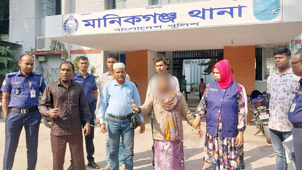 হাসপাতাল তত্ত্বাবধায়কের কক্ষে চুরি, সাংবাদিক পরিচয়ধারী পাঁচজন গ্রেপ্তার