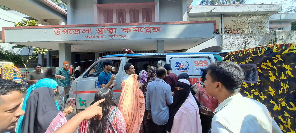 মুন্সিগঞ্জে অসুস্থ নাতনিকে দেখতে এসে লাশ হলেন নানা-নানি