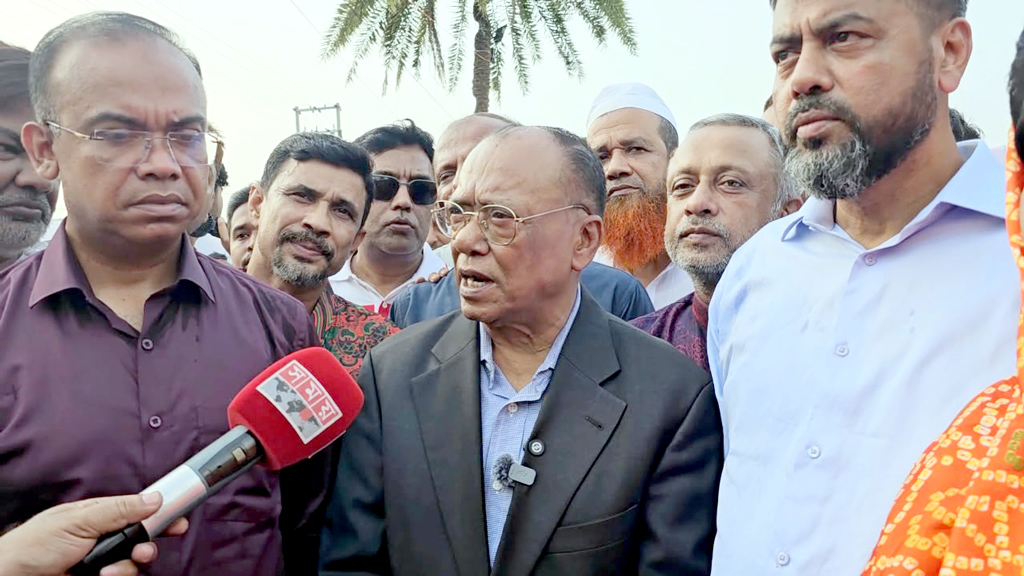 প্রধানমন্ত্রীর সফরের মধ্য দিয়ে ফেনীবাসীর সব দাবি পূরণ হবে: পরিবেশমন্ত্রী