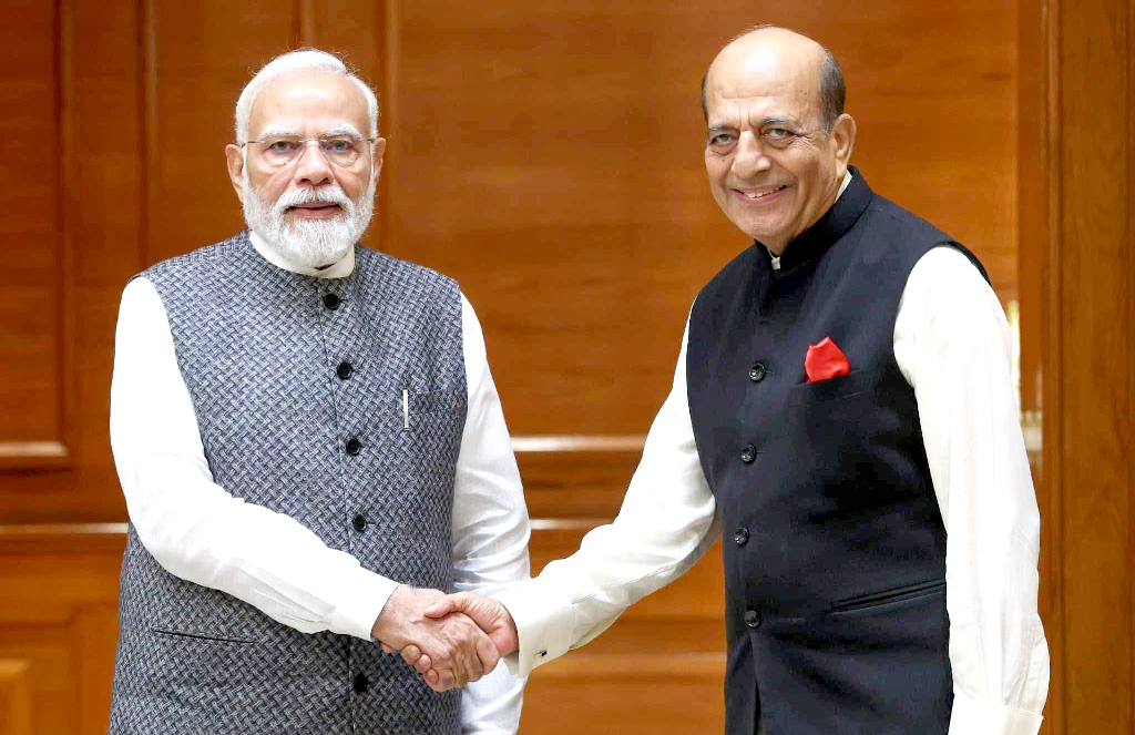 তারেক রহমানের সঙ্গে সাক্ষাতের পরপরই মোদির সঙ্গে বৈঠকে ত্রিবেদী, চাইলেন ‘দিকনির্দেশনা’