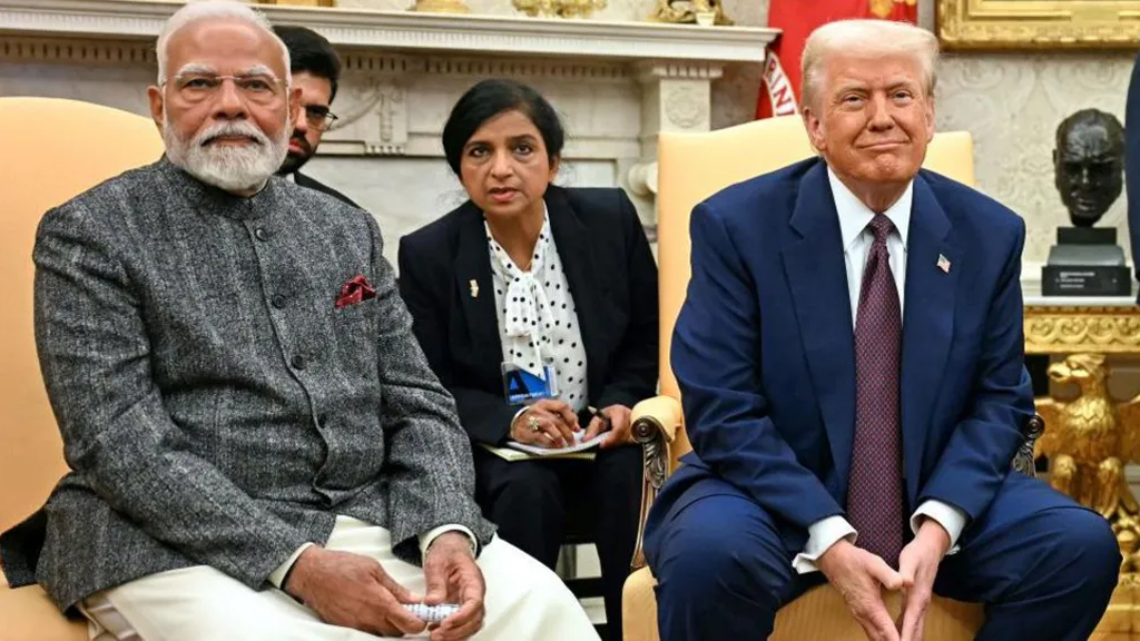 কাশ্মীর ইস্যুতে তৃতীয় পক্ষের দালালি মানবে না ভারত, ট্রাম্পকে মোদি