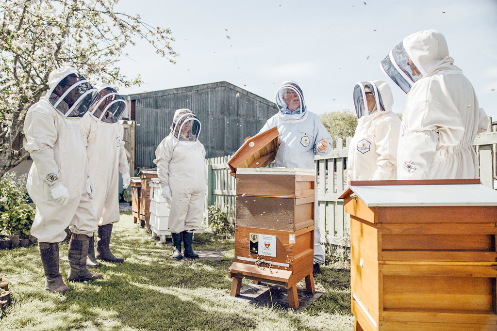 কর্মক্ষেত্রে সুস্থ থাকার জন্য যুক্তরাজ্যে নতুন উদ্যোগ