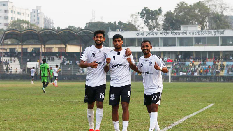 কুমিল্লা বাদ, মুন্সিগঞ্জে মোহামেডানের ম্যাচ