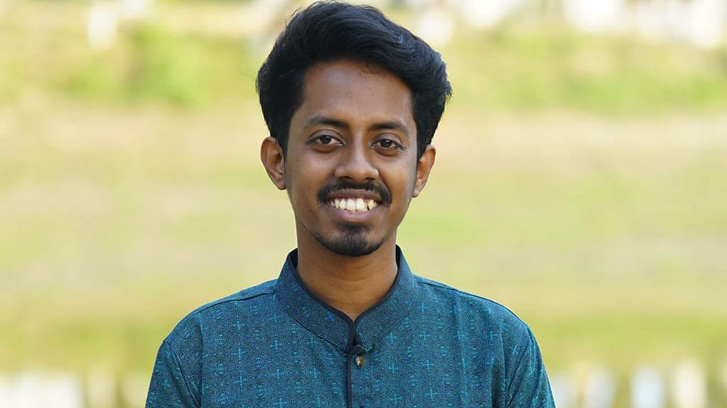 ২৫০ বাসের রুট পারমিট চাওয়া ছাত্র কাউন্সিল নেতাকে বহিষ্কার