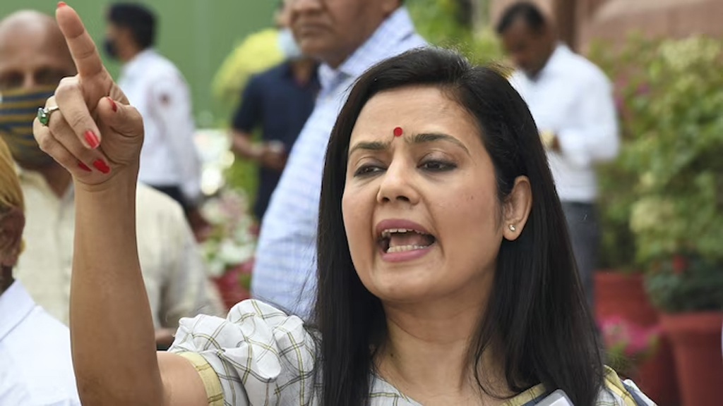 আমার মা সিলেটী, দিল্লিতে থাকেন—ভারতে বাংলা ভাষা নিয়ে বিতর্কে মহুয়া মৈত্রর হুংকার