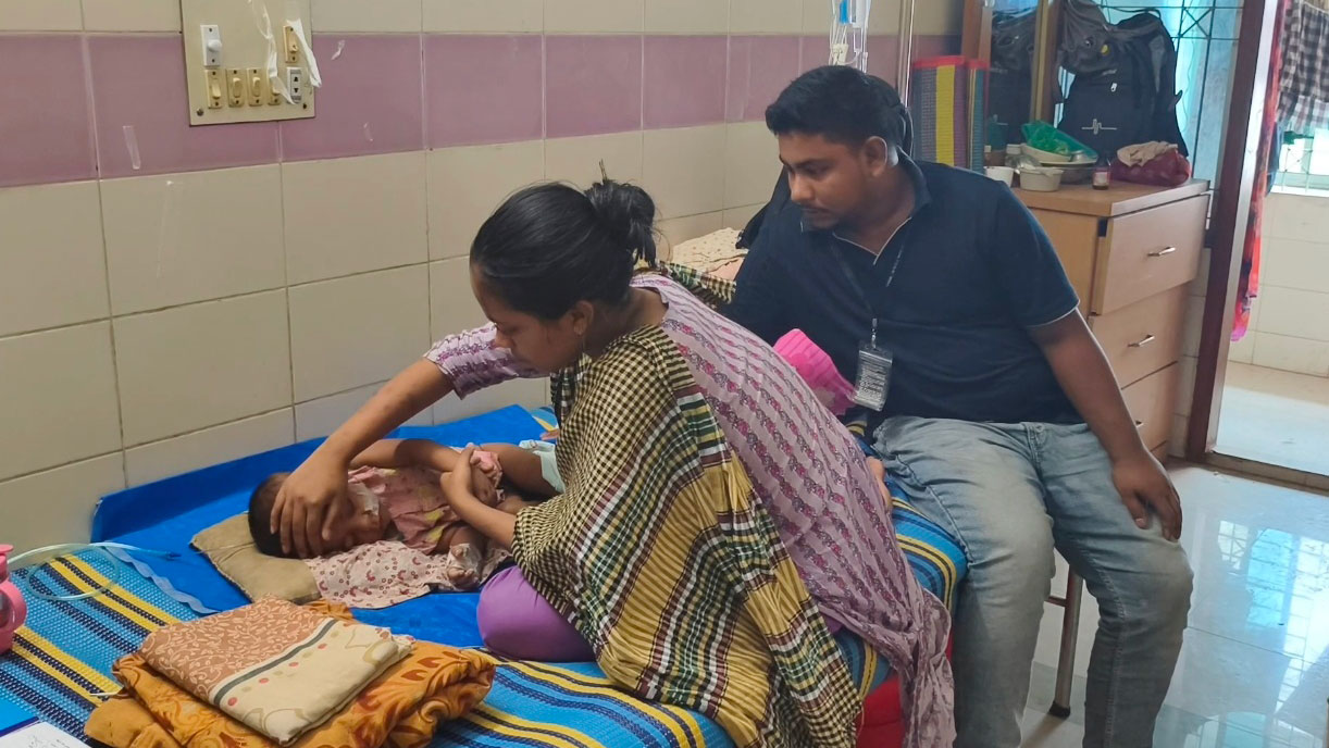 ময়মনসিংহে হাম উপসর্গে আরেক শিশুর মৃত্যু: অতিরিক্ত ব্যয়, ভোগান্তি ও আতঙ্কে স্বজনেরা