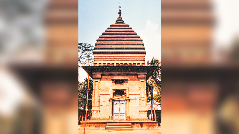 ৫০০ বছরের প্রাচীন মন্দির