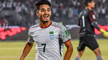 সিঙ্গাপুরের বিপক্ষে ফিরলেন মোরসালিন, গোলকিপিংয়ে পরিবর্তন