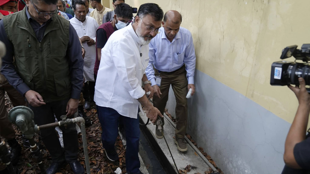 ৫৩৬ শিক্ষাপ্রতিষ্ঠানে ডিএনসিসির মশকনিধন অভিযান শুরু