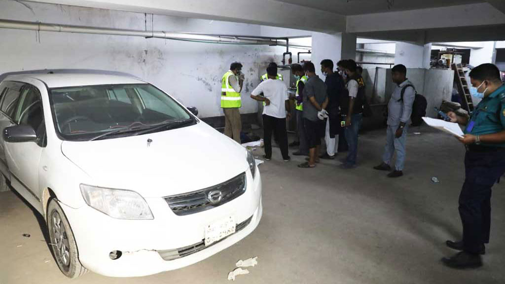 মৌচাকে গাড়িতে লাশ: ২৫ লাখ টাকায় যুক্তরাষ্ট্রের কথা বলে জাকিরকে শ্রীলংকায় নিয়েছিল দালাল