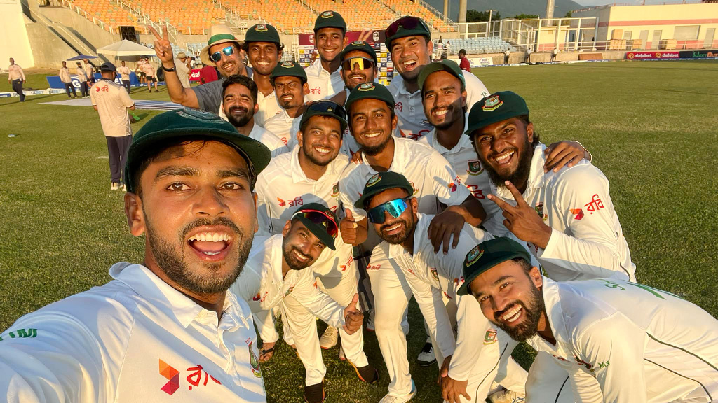 মেহেদী হাসান মিরাজের নেতৃত্বে ১৫ বছর পর বাংলাদেশ টেস্ট জিতল ওয়েস্ট ইন্ডিজের মাঠে। ছবি: ফেসবুক