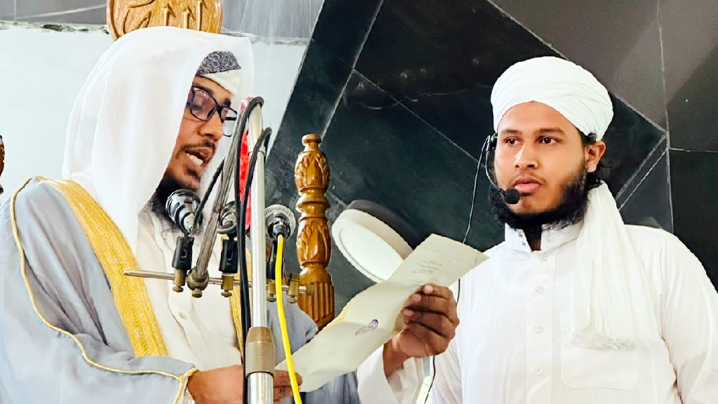 সনাতনী যুবকের ইসলাম ধর্ম গ্রহণ, দেড় বছর পর আনুষ্ঠানিকভাবে প্রকাশ