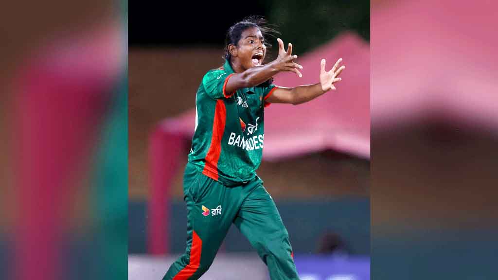 পাকিস্তানকে কাঁপিয়ে আইসিসি র‍্যাঙ্কিংয়ে মারুফার উন্নতি