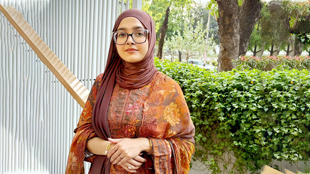 বিশ্ববিদ্যালয়ের শিক্ষক হওয়ার আগে
