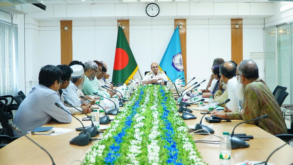 মা ইলিশ রক্ষায় সরকারের পাশে নাগরিক উদ্যোগ নিল বিএমইউ