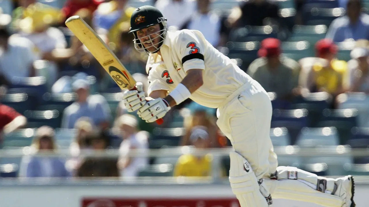 কোমায় অস্ট্রেলিয়ার বিশ্বকাপজয়ী ক্রিকেটার