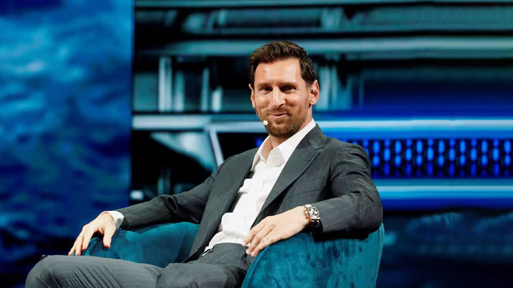 ‘এটাই চাই আমি’ বলে কী বোঝাতে চাইলেন মেসি