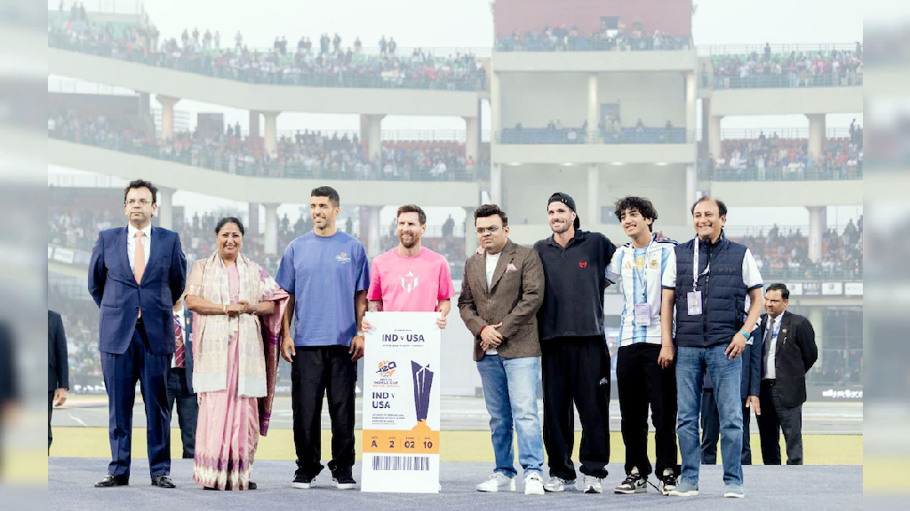 মেসিকে বিশ্বকাপের টিকিট উপহার দিলেন জয় শাহ