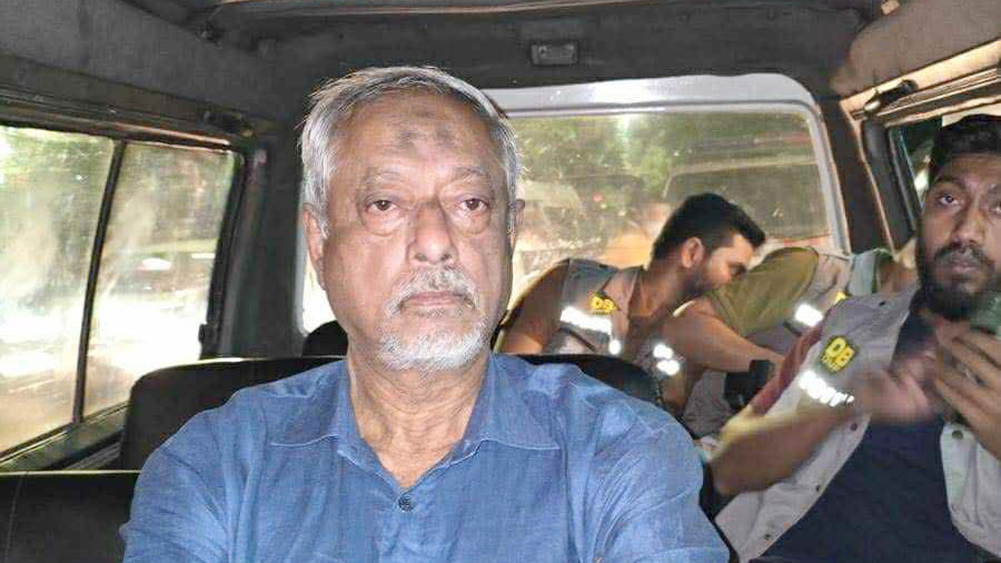 মানবপাচার মামলায় অভিযুক্ত: মাসুদ উদ্দিন চৌধুরী ফের ৬ দিনের রিমান্ডে