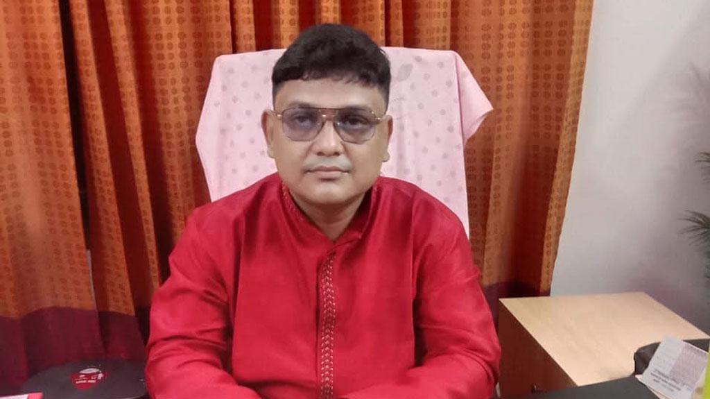 ধামইরহাটে ইউপি চেয়ারম্যান আটক