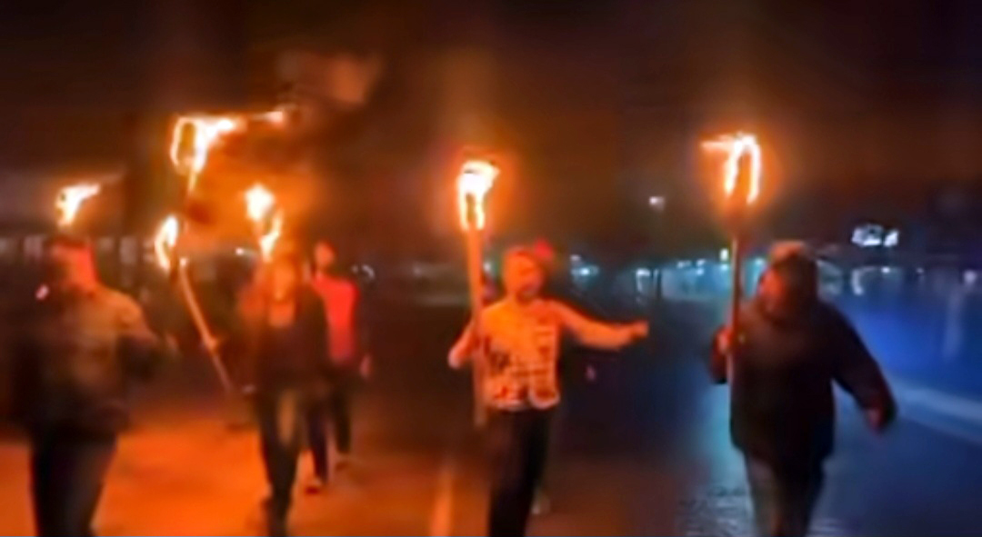 ঠাকুরগাঁওয়ে আওয়ামী লীগের মশাল মিছিল