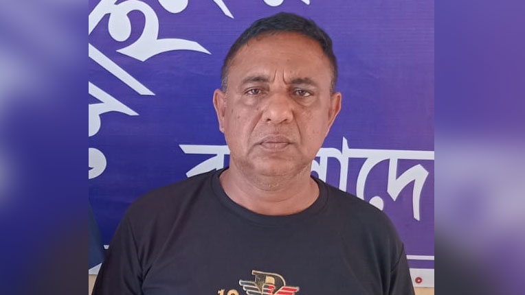 ১ বছরের শাস্তি এড়াতে ৭ বছর ধরে পলাতক