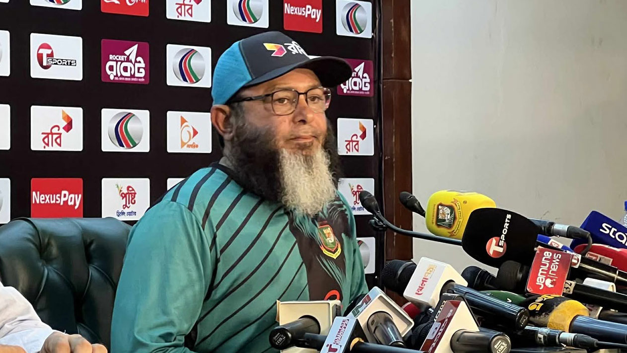 ‘মিরপুরের চেয়েও কালো পিচ দেখেছি’