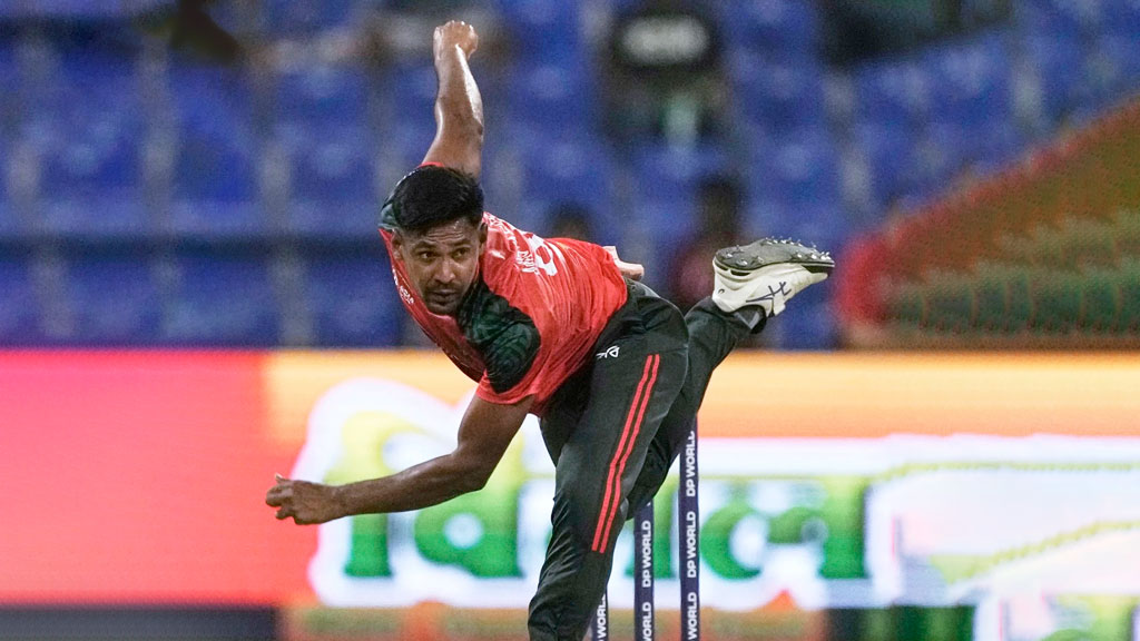 ডট বলে মোস্তাফিজের বিশ্ব রেকর্ড