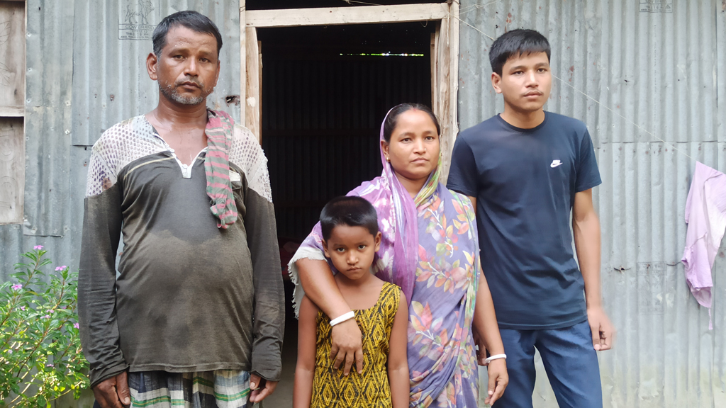 ডুয়েটে সুযোগ পেয়েও ভর্তি অনিশ্চিত মিথুনের