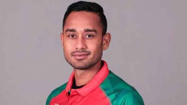 ব্যাটিংয়ের সময় কেন দর্শকদের দিকে তেড়ে গেলেন মিঠুন