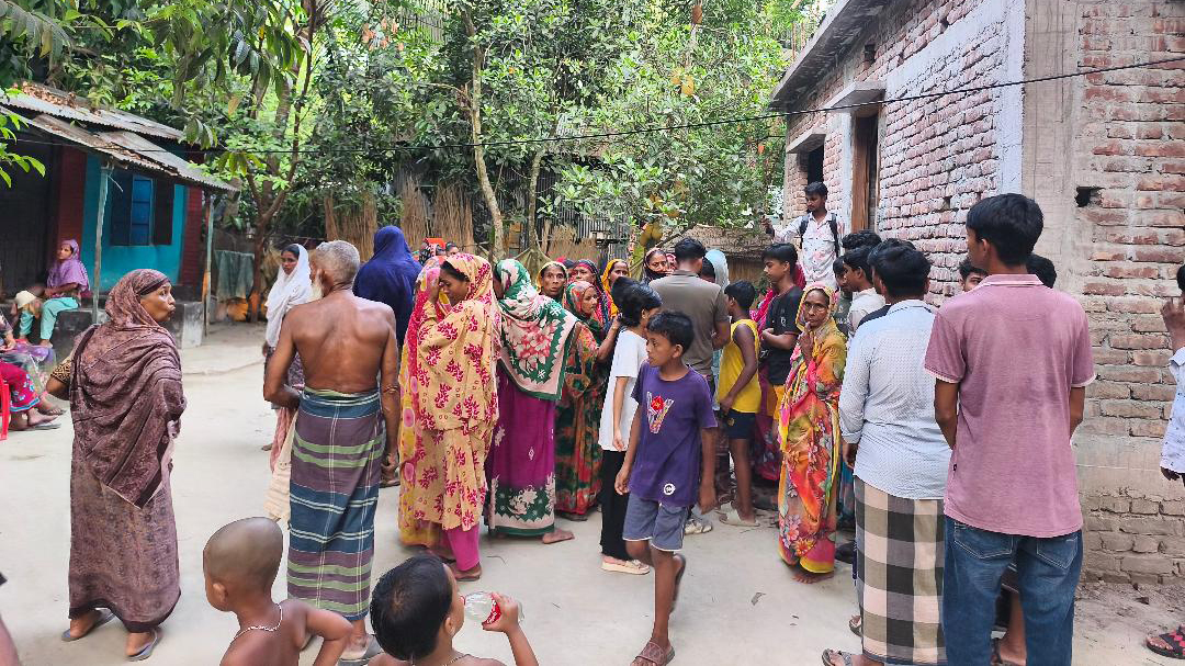 মেয়ে বেঁচে নেই, লাশটা অন্তত পেতে চাই: যুক্তরাষ্ট্রে হত্যাকাণ্ডের শিকার নাহিদার বাবা