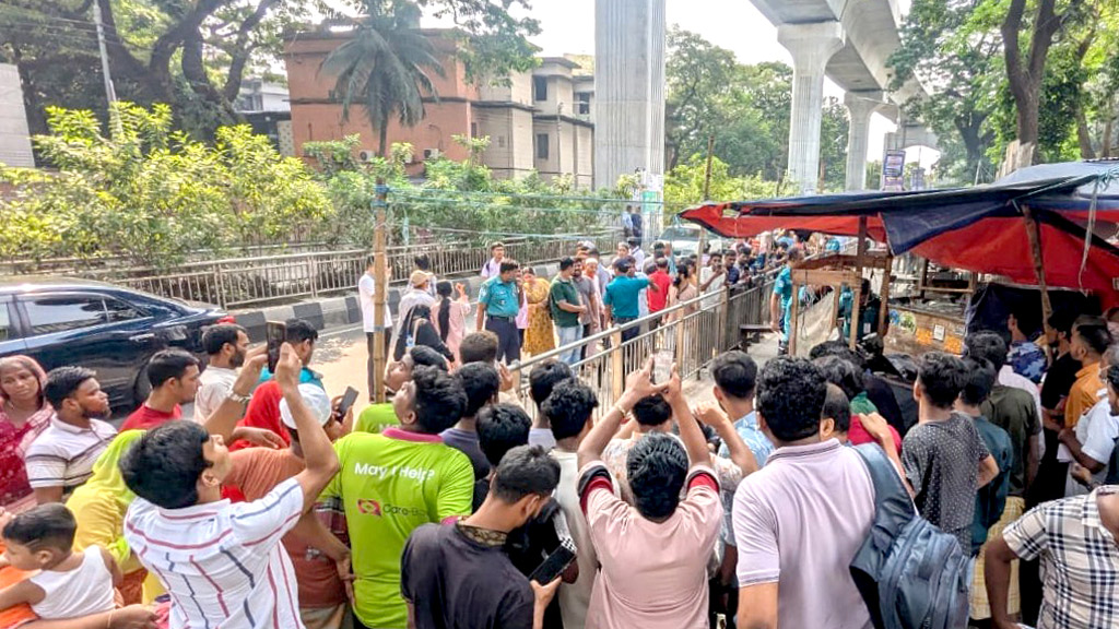 মেট্রোরেলের বিয়ারিং প্যাড পড়ে পথচারীর মৃত্যু: তদন্ত প্রতিবেদনে যা আছে